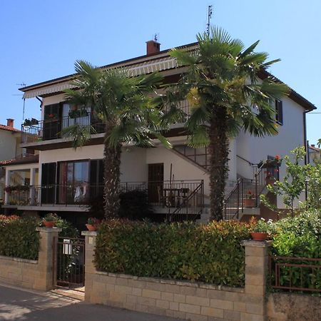 Apartments With A Parking Space Umag - 7666 מראה חיצוני תמונה
