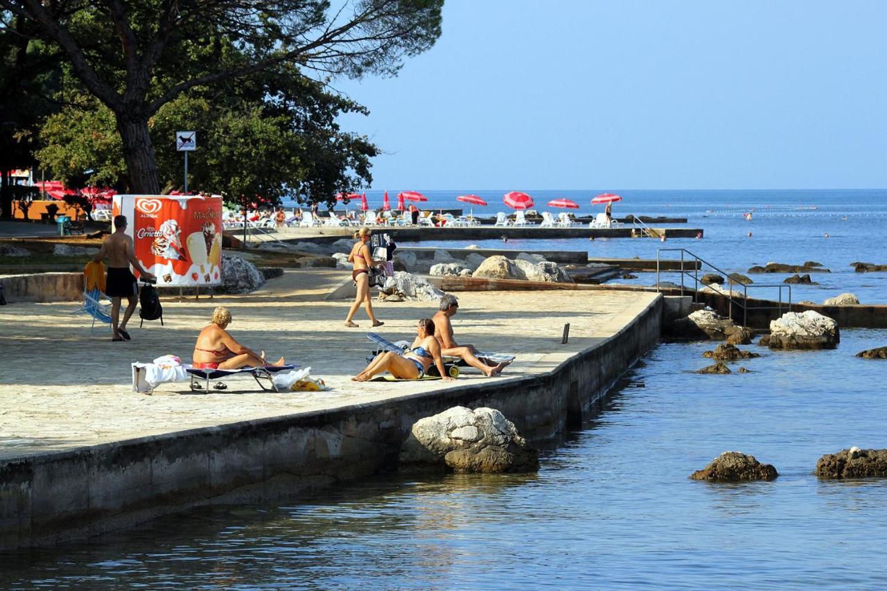 Apartments With A Parking Space Umag - 7666 מראה חיצוני תמונה
