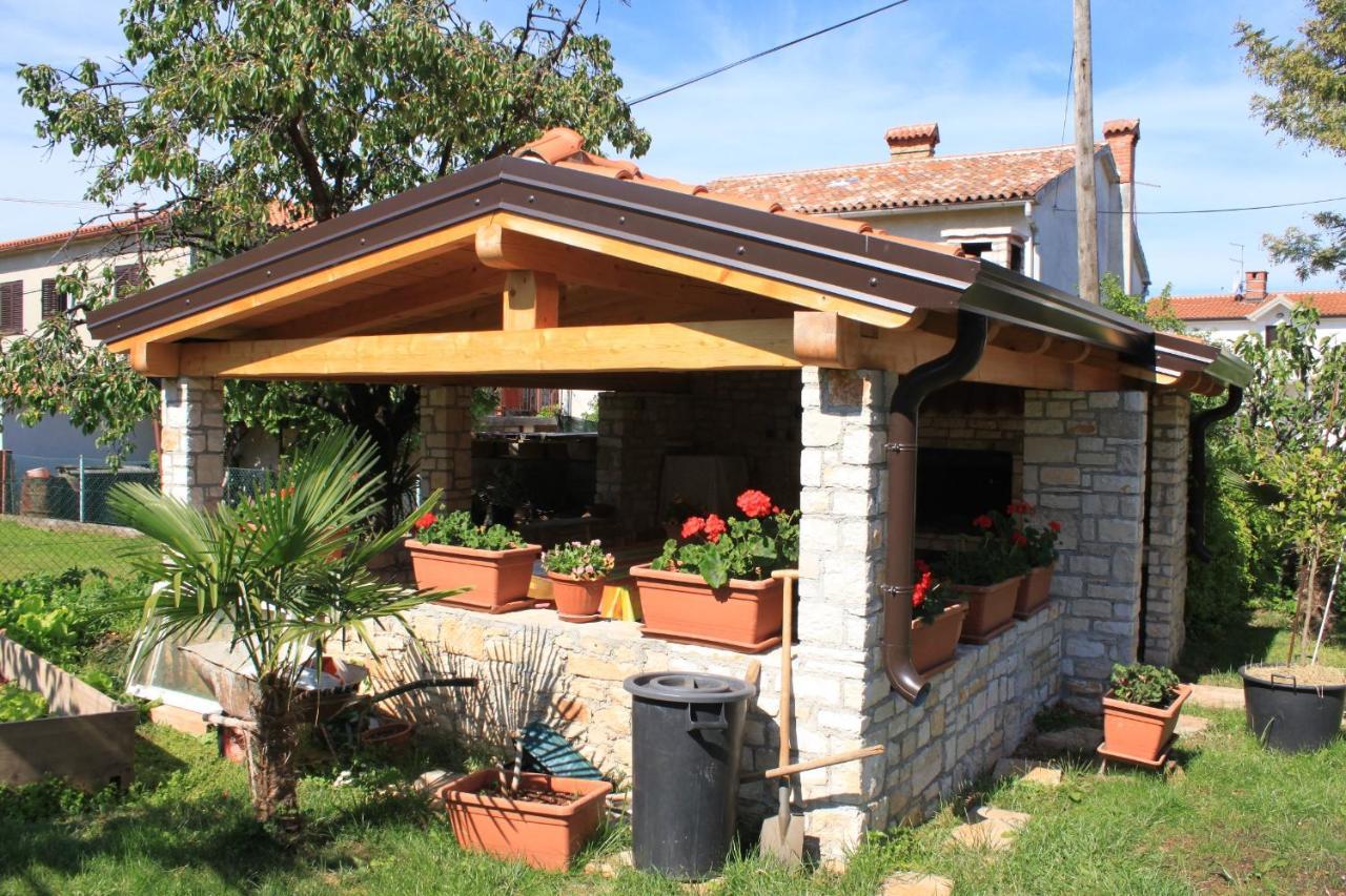 Apartments With A Parking Space Umag - 7666 מראה חיצוני תמונה