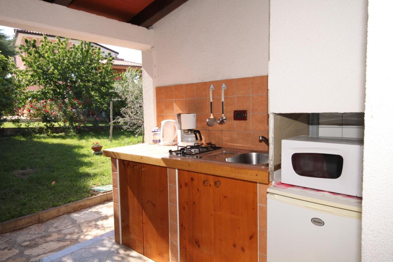 Apartments With A Parking Space Umag - 7666 מראה חיצוני תמונה