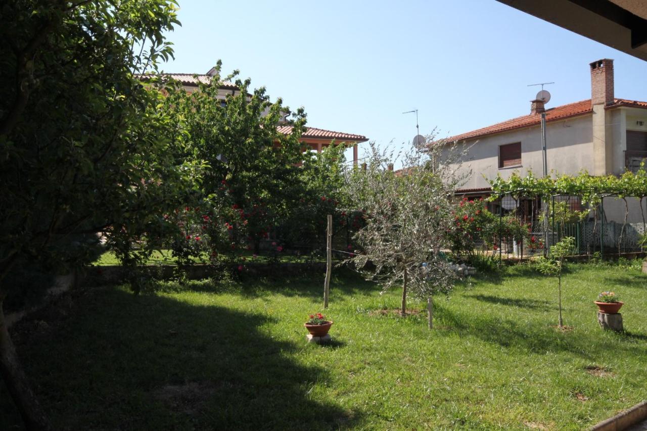 Apartments With A Parking Space Umag - 7666 מראה חיצוני תמונה