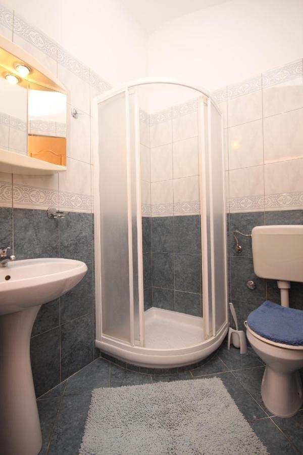 Apartments With A Parking Space Umag - 7666 מראה חיצוני תמונה